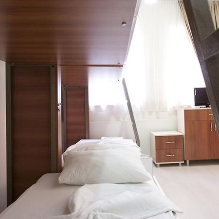Nicoleport Hotel Provincia di Provincia di Istanbul Esterno foto